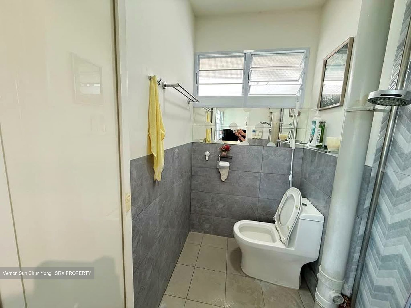 Blk 229 Jurong East Street 21 (Jurong East), HDB 3 Rooms #586097021